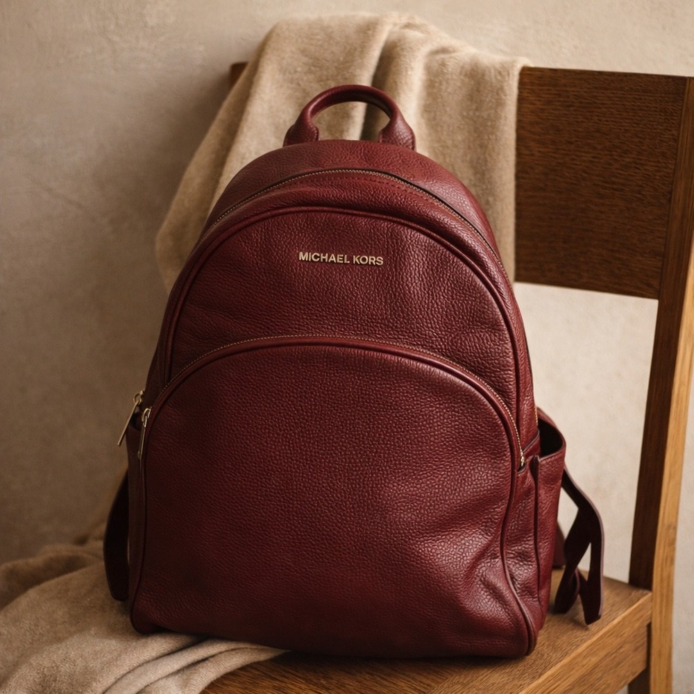 Michael Kors Abbey Red Pebbled Leather Backpack Travel Bag Classic Minimalist‎